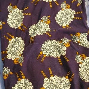 lularoe leggings TC lambs like new